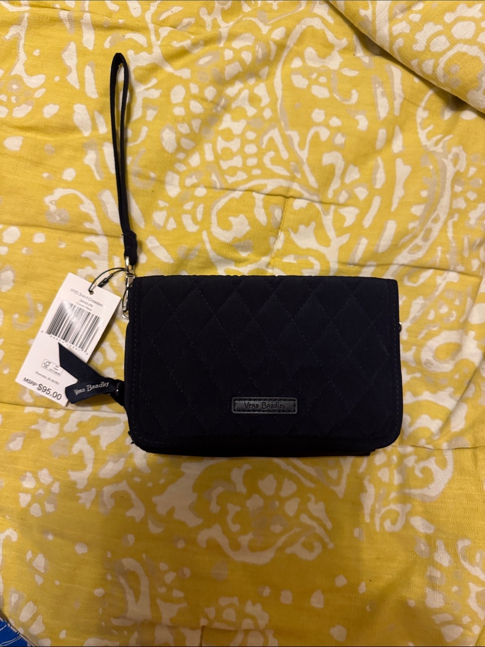 Navy Vera Bradley Black Quilted 3-in-1 Crossbody/Wrislet